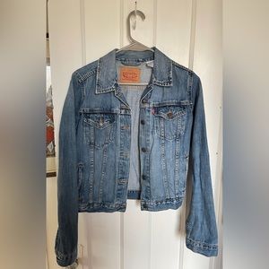 Levi’s classic Jean jacket